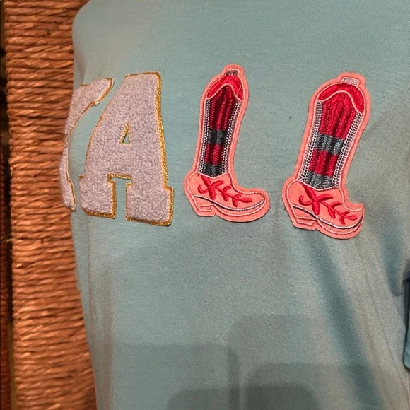 Light Blue Women's Tee with Embroidered Design - Picture 3 of 8